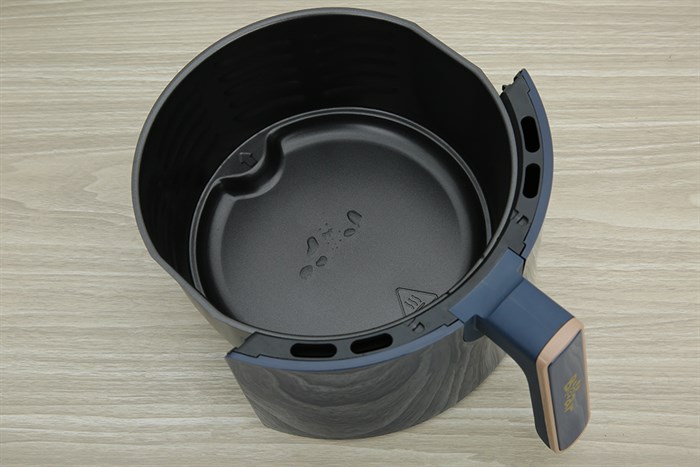 Nồi chiên không dầu Bear 4.5 lít QZG-A15T2 Màu Xanh đen