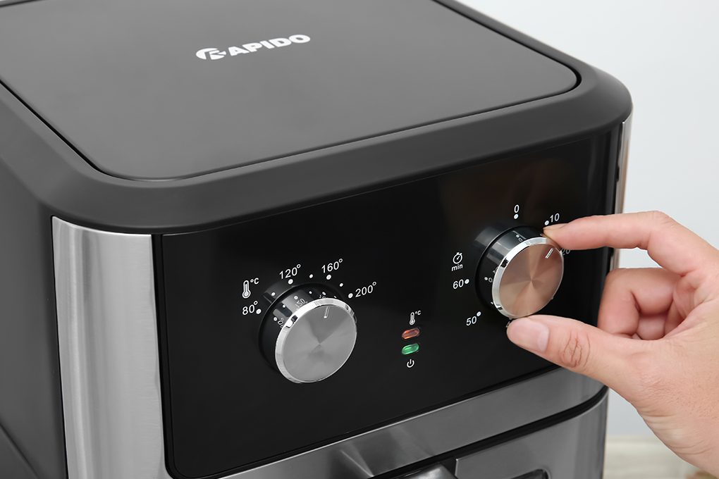 Nồi chiên không dầu Rapido RAF-8.0M 8 lít Màu Đen - Bạc