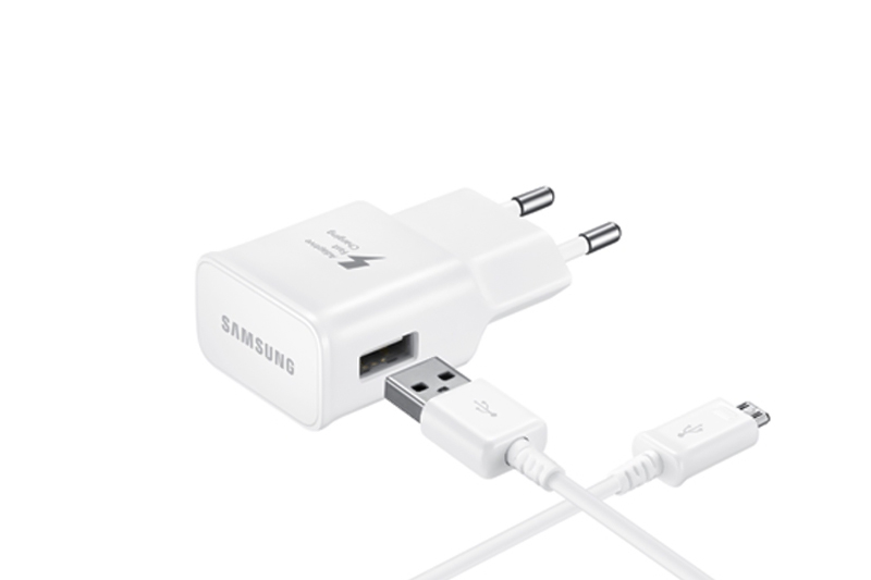 Bộ adapter sạc 15W kèm cáp Micro Samsung TA20HW