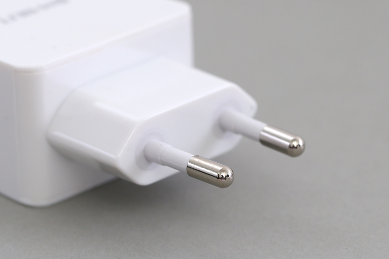 Adapter sạc 3A Qualcomm 3.0 M-Best DS136S-TB Trắng Màu Trắng