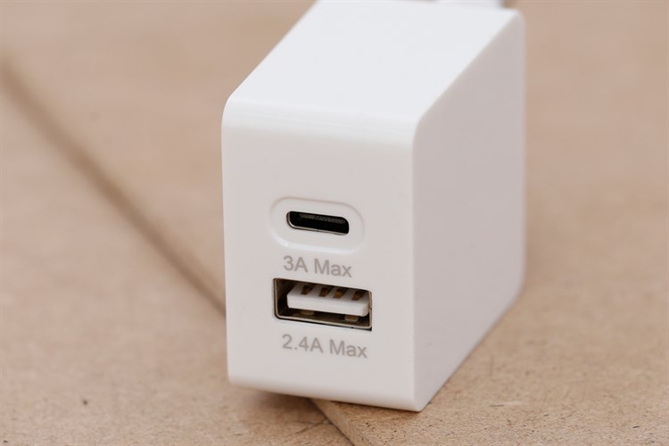 Adapter sạc 2 cổng USB Type-C 15W Xmobile DS165 Trắng Màu Trắng