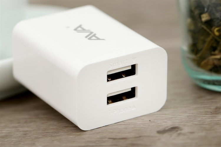 Adapter sạc USB 10.5W Dual AVA U215 Màu Trắng