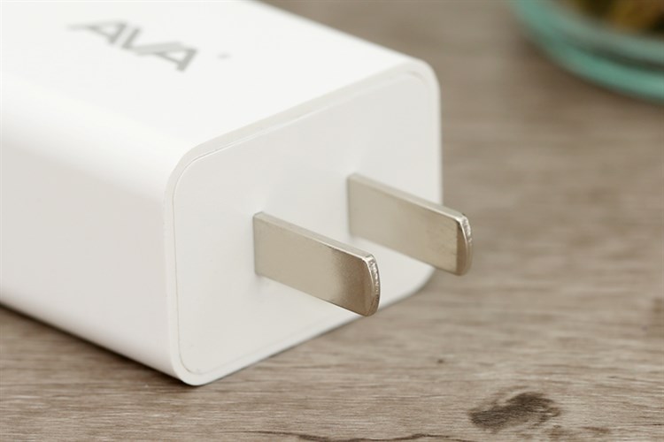 Adapter sạc USB 10.5W Dual AVA U215 Màu Trắng