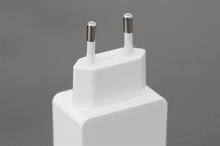 Adapter sạc USB Qualcomm 3.0 18W Mbest DS136S Màu Trắng