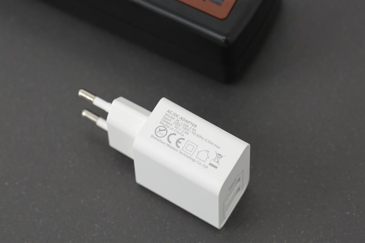 Adapter sạc 2 cổng USB 12W Dual AVA ACL168 Trắng Màu Trắng