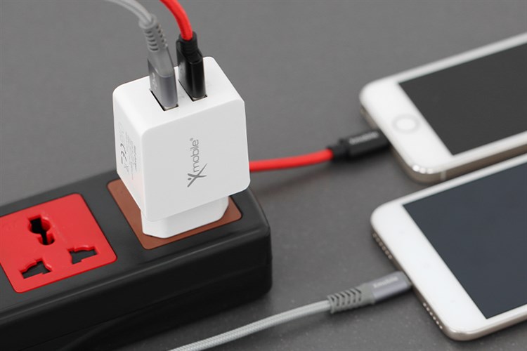 Adapter sạc 2 cổng USB 12W Xmobile DS476 Màu Trắng