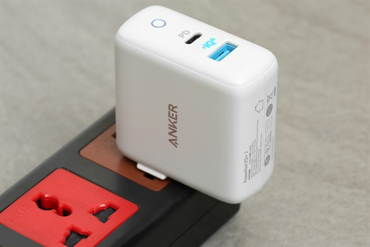 Adapter sạc 2 cổng USB Type-C PD 18W Anker PowerPort PD+2 A2626 Trắng Màu Trắng