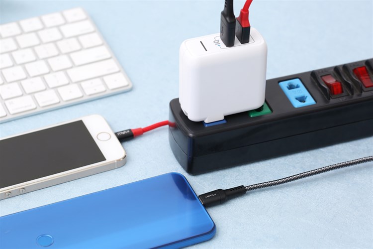 Adapter sạc 2 cổng USB 12W Anker PowerPort Elite 2 - A2023 Màu Trắng