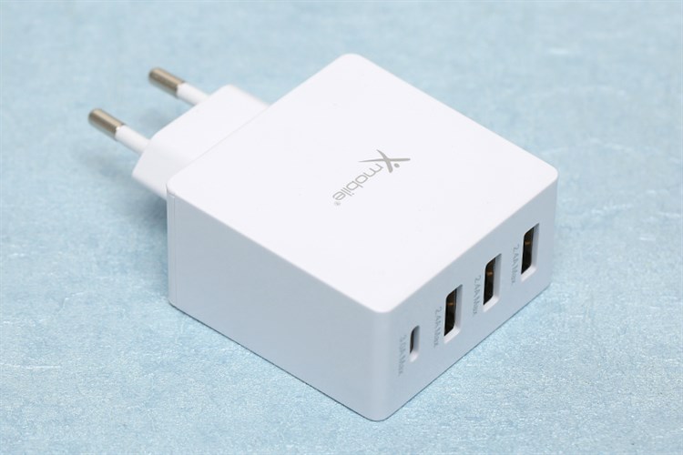 Adapter sạc 4 cổng USB Type C 15W Xmobile DS931-WB Màu Trắng