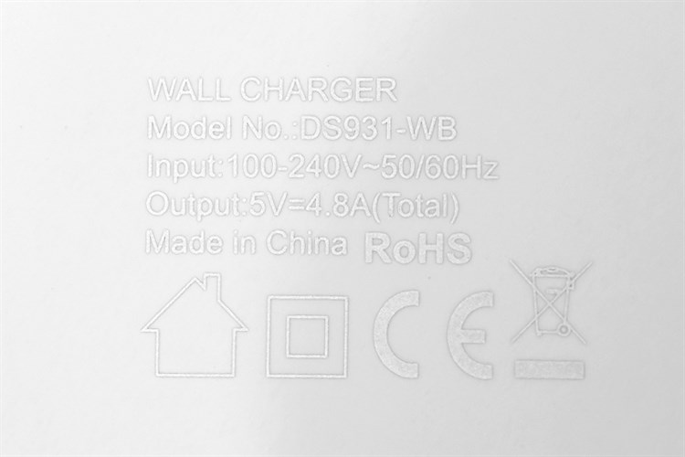 Adapter sạc 4 cổng USB Type C 15W Xmobile DS931-WB Màu Trắng