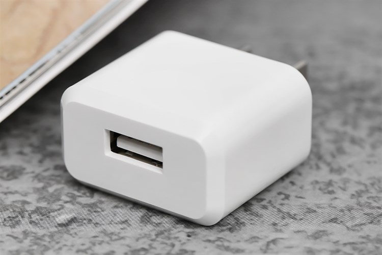Adapter sạc USB 5W AVA JC62A Màu Trắng