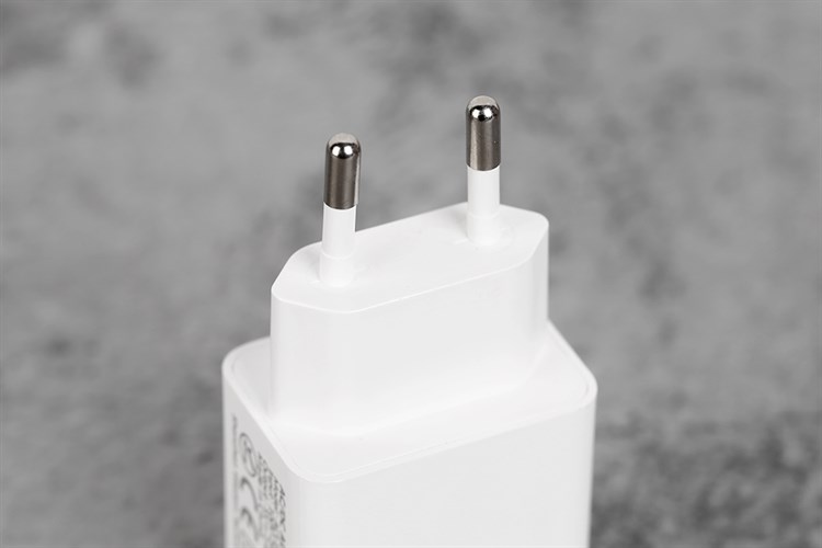 Adapter sạc 2 cổng USB 12W Dual AVA ACL168A Màu Trắng