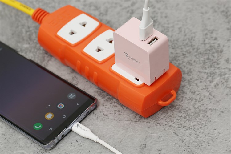 Adapter sạc 2 cổng USB 17W Dual Xmobile DS730-DB Màu Hồng
