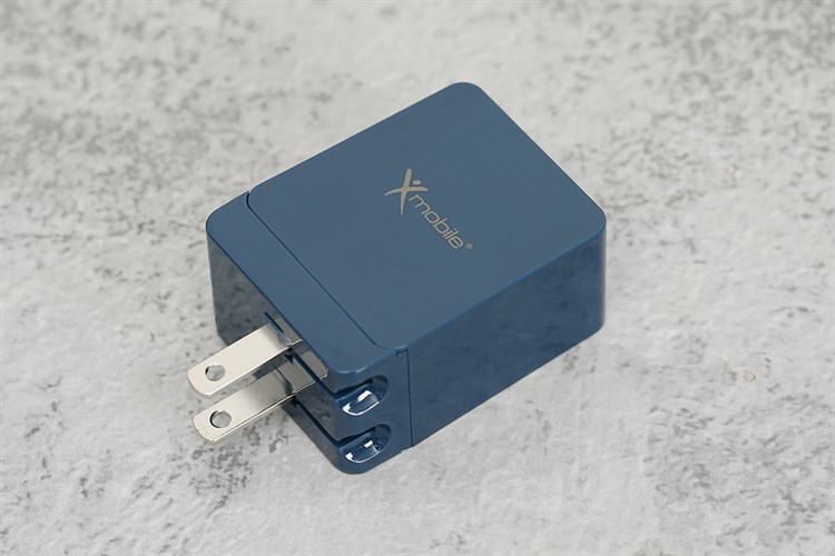 Adapter sạc 2 cổng USB Type C 15W Xmobile DS165-NB Màu Xanh Navy