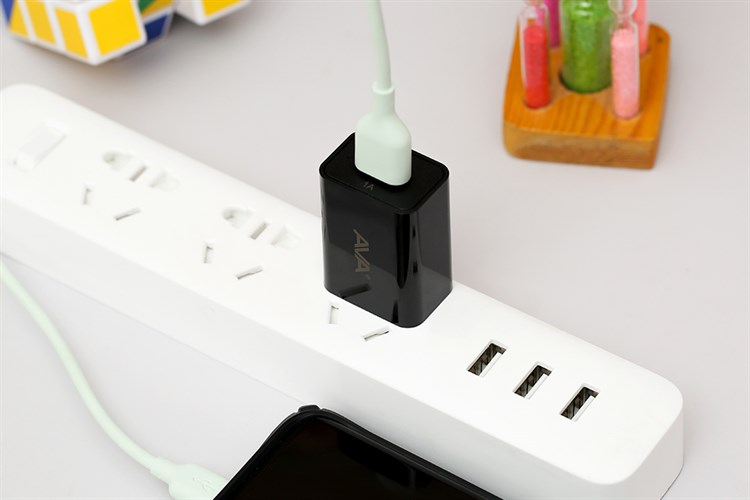 Adapter Sạc 1A AVA DS432X Màu Đen