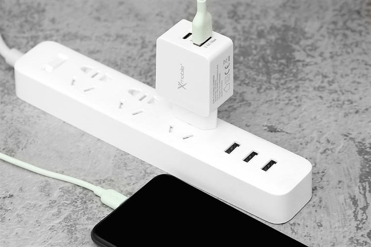 Adapter sạc 2 cổng USB Type C 15W Xmobile DS165X Màu Trắng