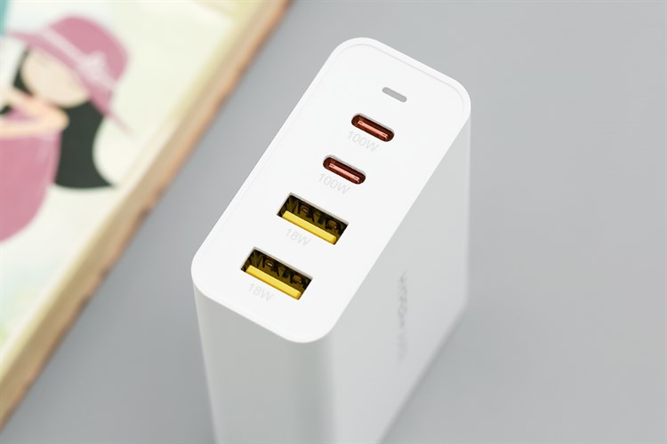 Adapter sạc 4 cổng USB Type C PD 100W HyperJuice HJ-GAN100 Màu Trắng