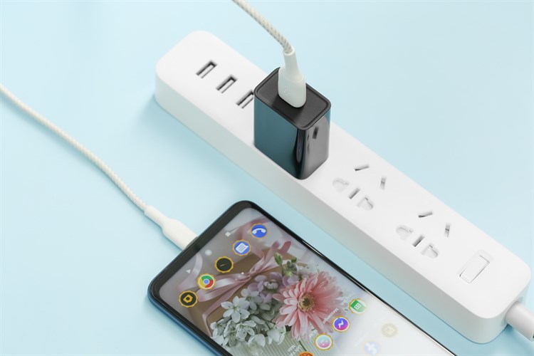 Adapter sạc USB 10W Mophie Màu Đen