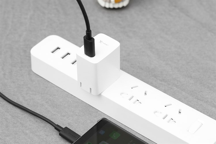 Adapter Sạc Type C PD 20W Xmobile TC20W Màu Trắng