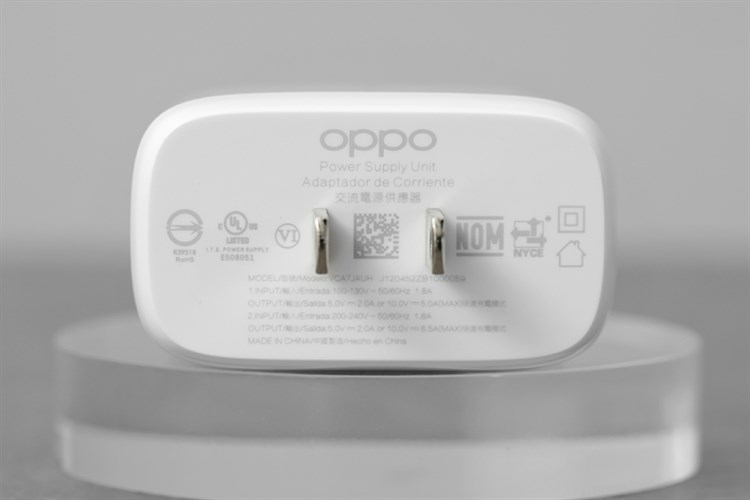Adapter Sạc SuperVOOC 65W OPPO VCA7JAUH Màu Trắng