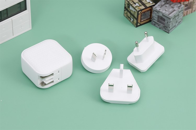 Adapter Sạc 3 cổng USB Type C PD QC3.0 GaN 65W HyperJuice HJ265 Màu Trắng