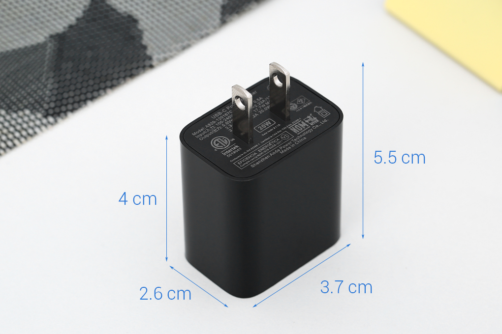 Sạc không dây Magnetic 10W Belkin WIA005 (Kèm củ sạc 20W) Màu Đen