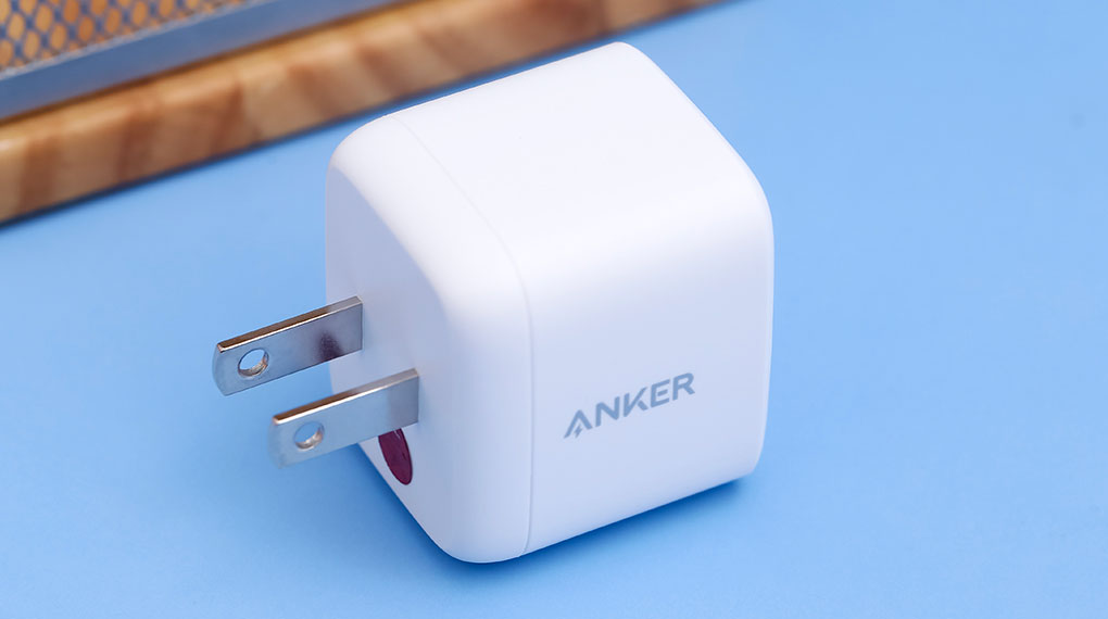 Anker PowerPort Atom A2017 - Thiết kế