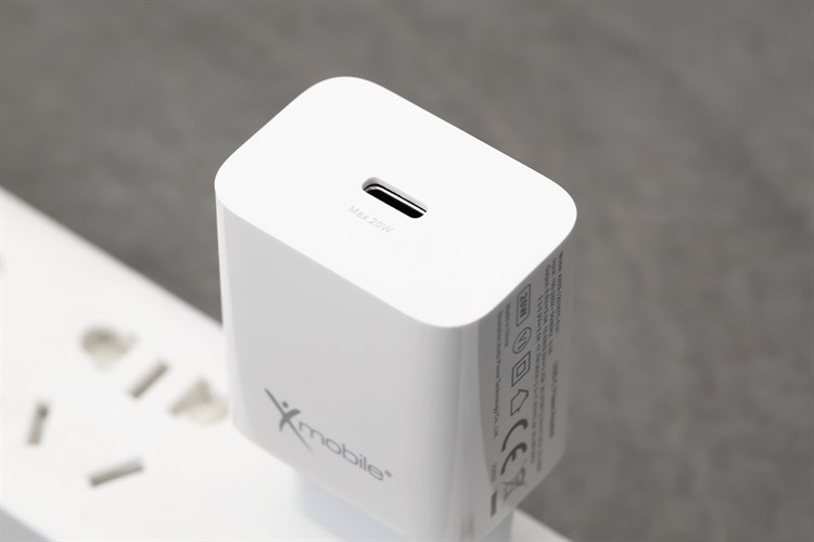Adapter Sạc Type C PD 20W Xmobile A829 Màu Trắng
