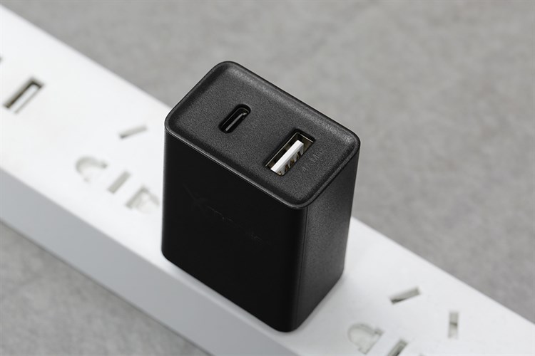 Adapter Sạc 2 cổng USB Type C 15W Xmobile MFK3A Màu Đen