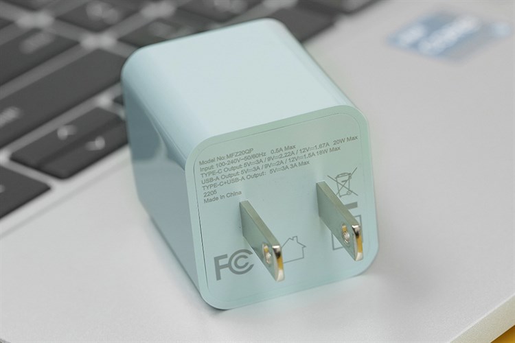 Adapter Sạc 2 cổng Type C PD QC 3.0 20W Hydrus MFZ20QP Màu Xanh mint