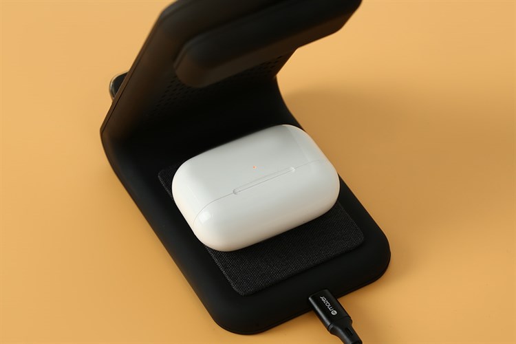 Đế sạc không dây 3 in 1 25W Mazer DESK390 Màu Đen