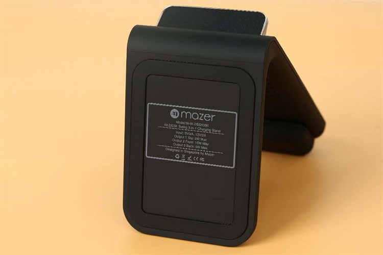Đế sạc không dây 3 in 1 25W Mazer DESK390 Màu Đen