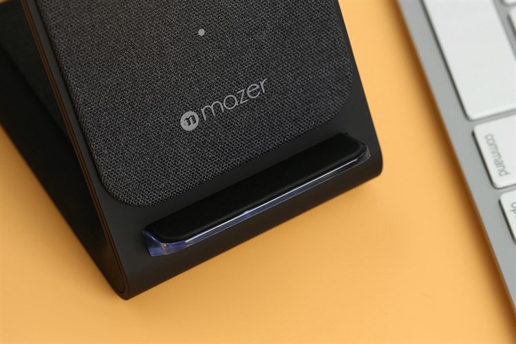 Đế sạc không dây 3 in 1 25W Mazer DESK390 Màu Đen