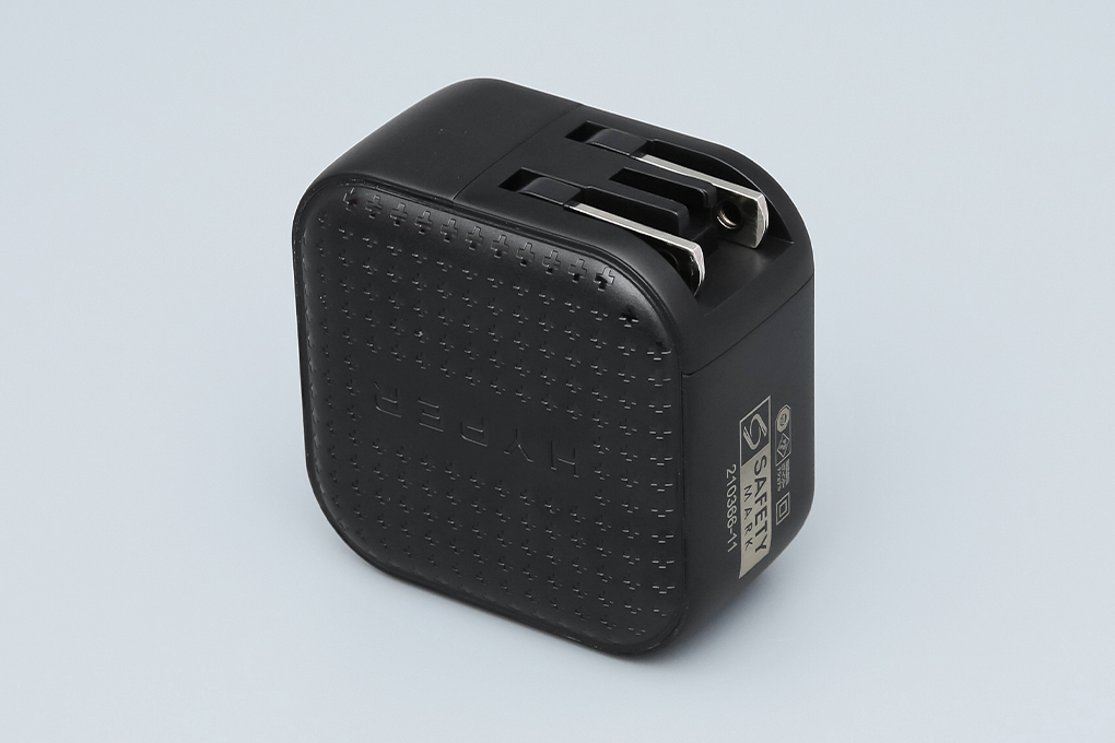 Adapter Sạc 3 cổng USB Type C PD QC3.0 GaN 66W HyperJuice HJ265 Màu Đen