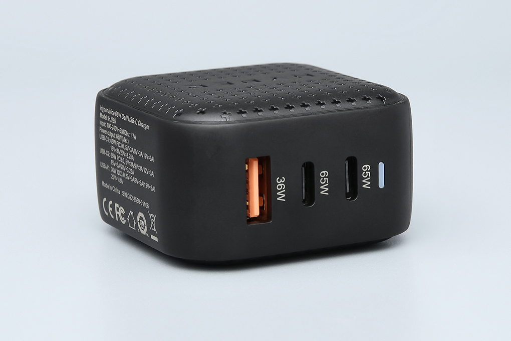 Adapter Sạc 3 cổng USB Type C PD QC3.0 GaN 66W HyperJuice HJ265 Màu Đen