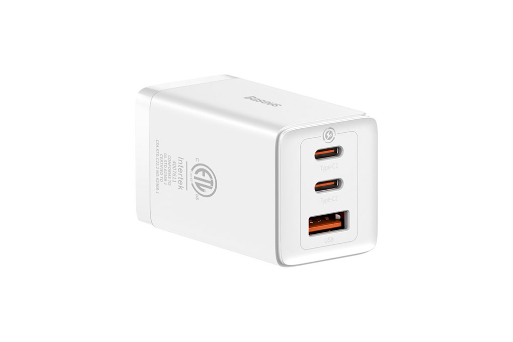 Bộ Adapter Sạc 3 cổng USB Type C PD QC 3.0 GaN5 kèm Cáp Type C - Type C 1m 65W Baseus CCGAN65S5 Màu Trắng
