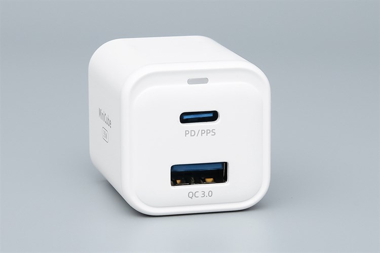 Adapter sạc 2 cổng USB Type C PD QC3.0 GaN II 35W Innostyle MiniCube IC35CA Màu Trắng