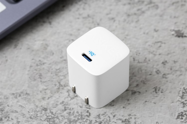 Adapter Sạc Type C PD PIQ 3.0 GaN II 30W Anker 313 A2639 Màu Trắng