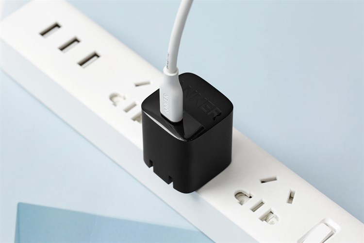 Adapter Sạc Type C PD PIQ 3.0 GaN II 30W Anker 313 A2639 Màu Đen