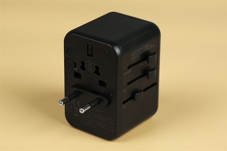 Adapter Sạc đa năng Universal PD GaN 65W Xmobile DS636 Màu Đen