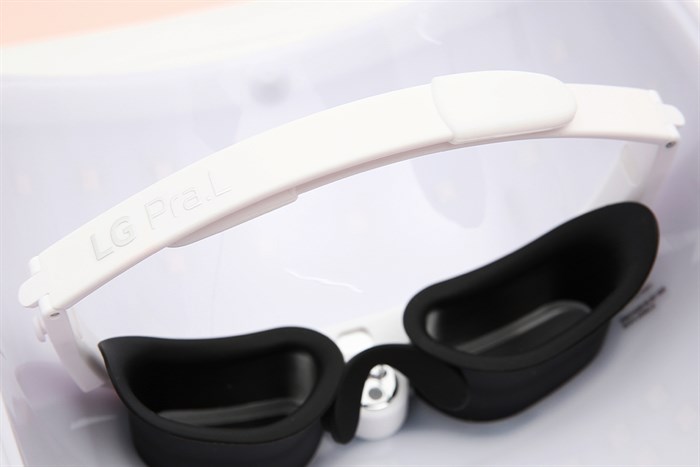 Mặt nạ chăm sóc da mặt Derma LED LG BWM1V Màu Trắng