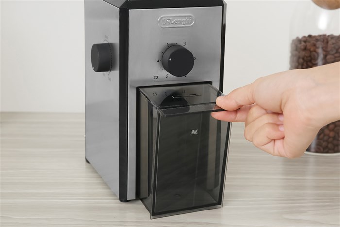 Máy xay cà phê Delonghi KG89 Màu Xám nhạt