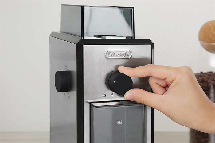 Máy xay cà phê Delonghi KG89 Màu Xám nhạt
