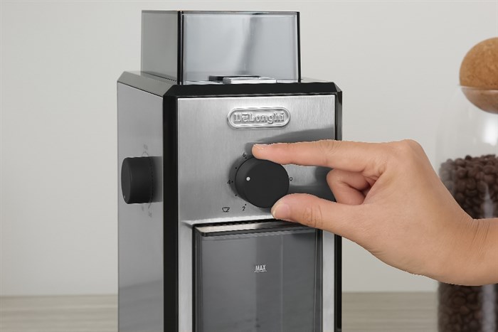 Máy xay cà phê Delonghi KG89 Màu Xám nhạt