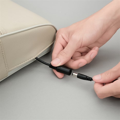 Gối massage Rio Beauty BT-MANO-EU Màu Màu be