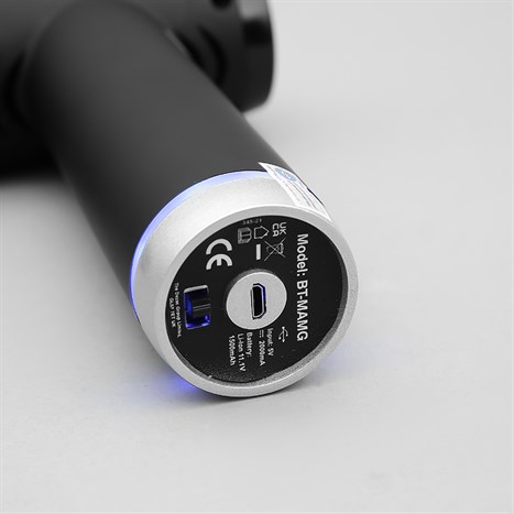 Súng massage mô sâu Rio Beauty BT-MAMG Màu Đen