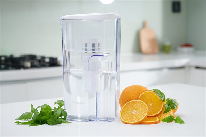 Bình lọc nước cầm tay Mitsubishi Cleansui 2.2 lít EJ103