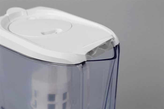 Bình lọc nước cầm tay Mitsubishi Cleansui 2.2 lít EJ103