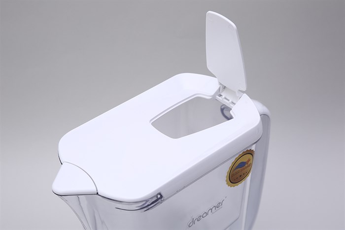 Bình lọc nước cầm tay Dreamer 1.5 lít DHA-WAP125W Màu Trắng