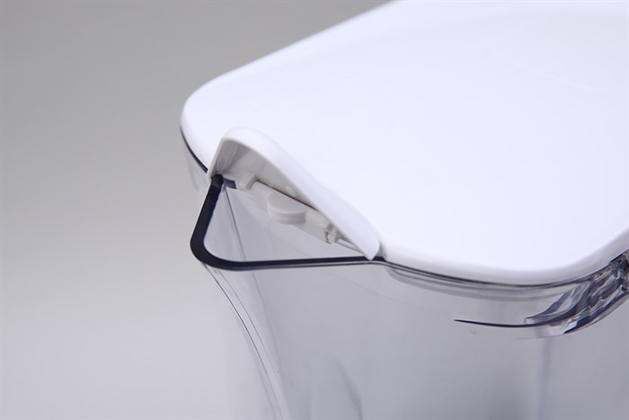 Bình lọc nước cầm tay Dreamer 1.5 lít DHA-WAP125W Màu Trắng